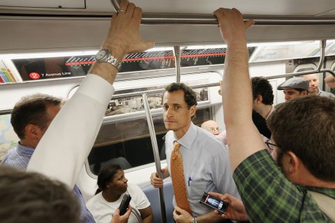 Anthony Weiner Greets NYC Commuters Day After Announcing Mayoral Bid