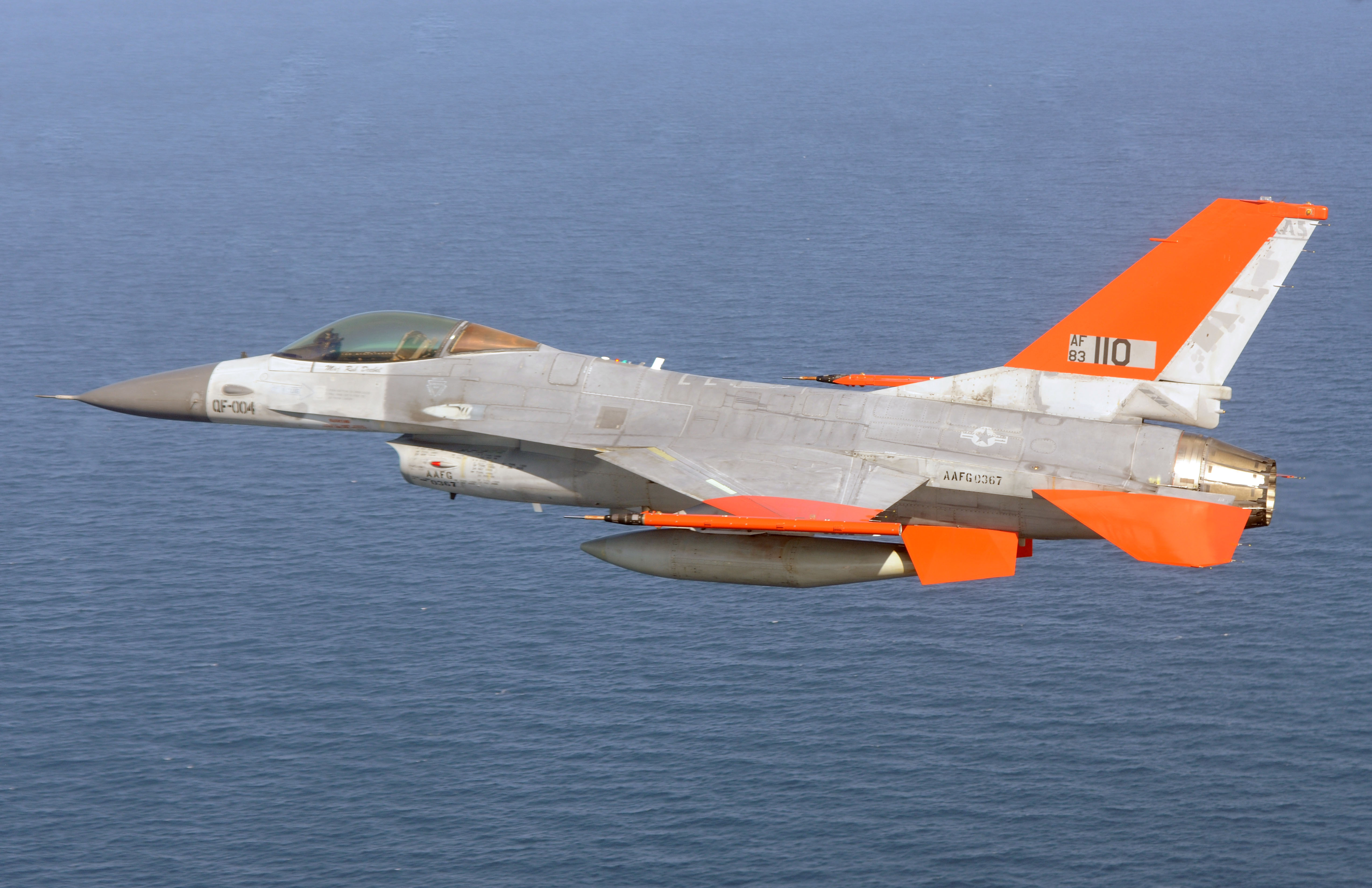 F16 Geocoin Satin Silver New Unactivated 